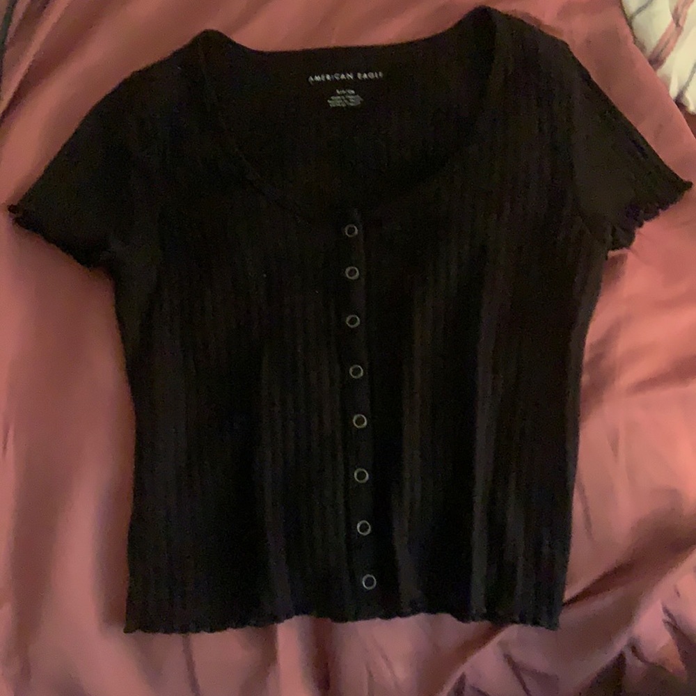 American Eagle small black top
